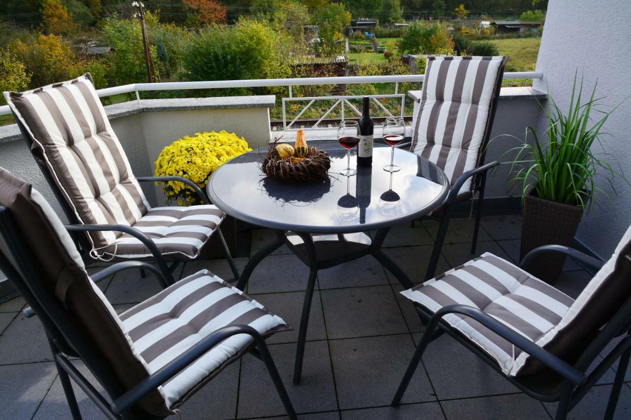 Winzer Lounge Ferienwohnung Дернау Экстерьер фото